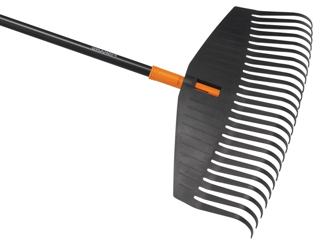 wide leaf rake